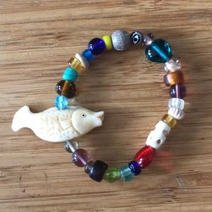 Stretchy colorful stone bracelet with fish